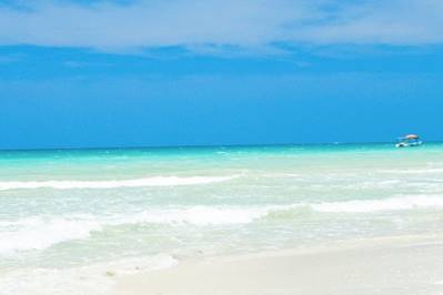 Family holiday travel tips